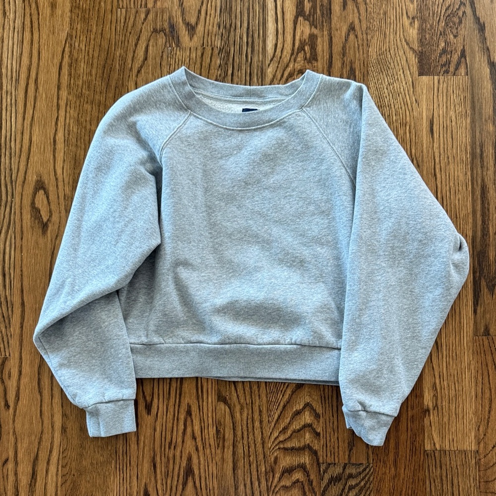 Cropped Gray Women's Sweatshirt - Heavyweight